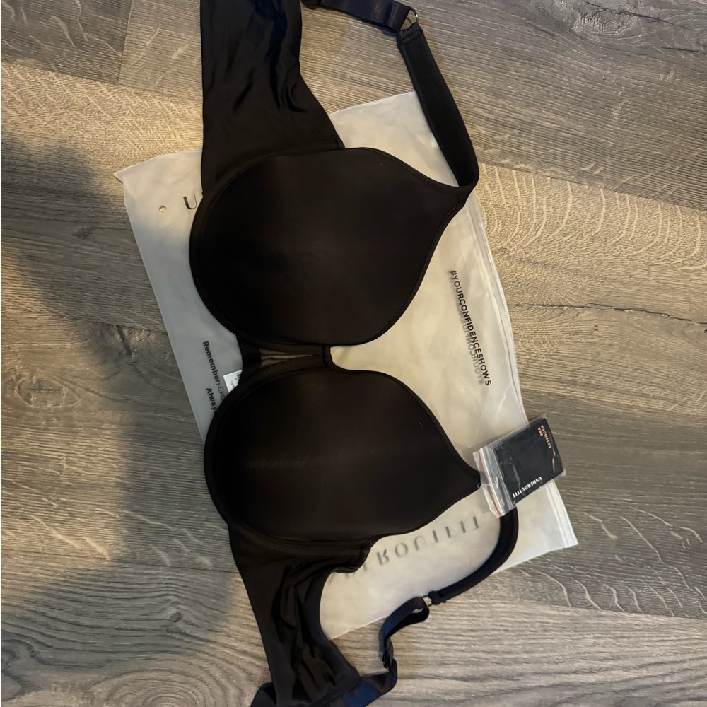 NWT Black Underoutfit Full Coverage Women's Bra